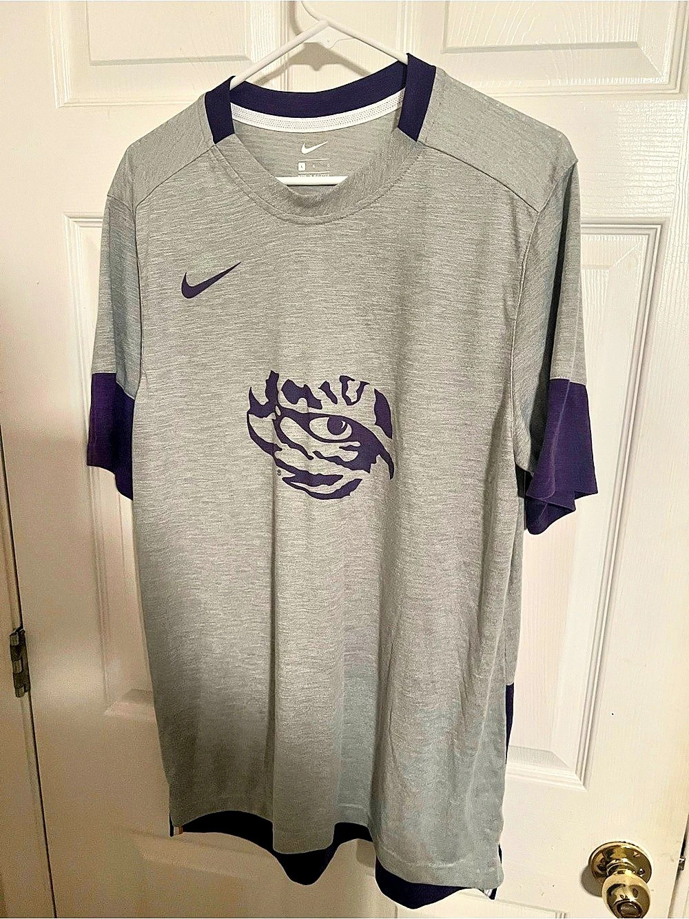 Nike LSU Tigers Logo Legend Tiger Eye Dri-FIT T-Shirt Men's Purple & Gray